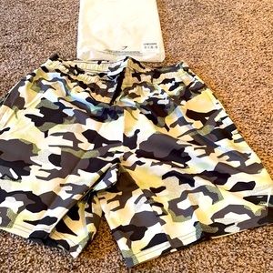 Gymshark camo shorts medium